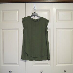 Loramendi army green top sz M